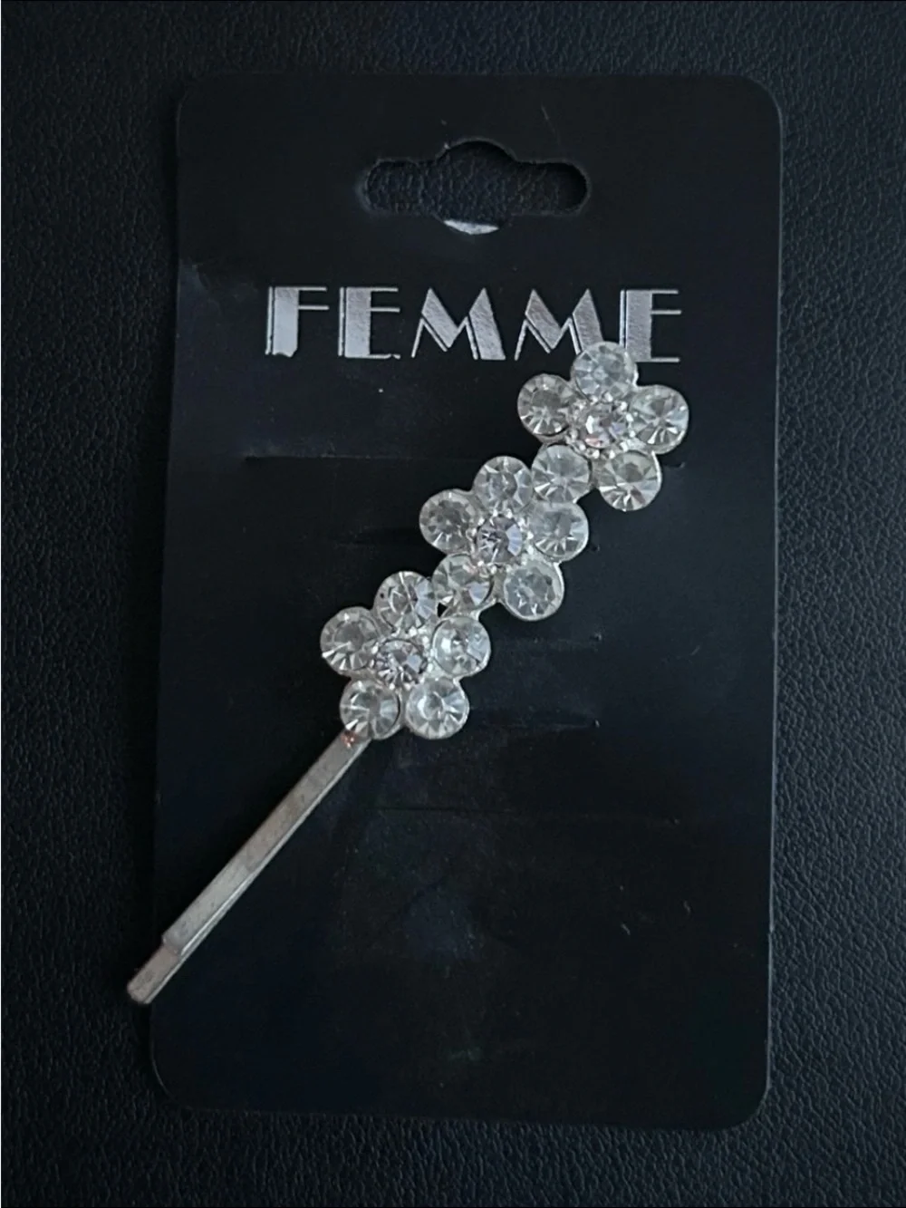 Femme refer pics
